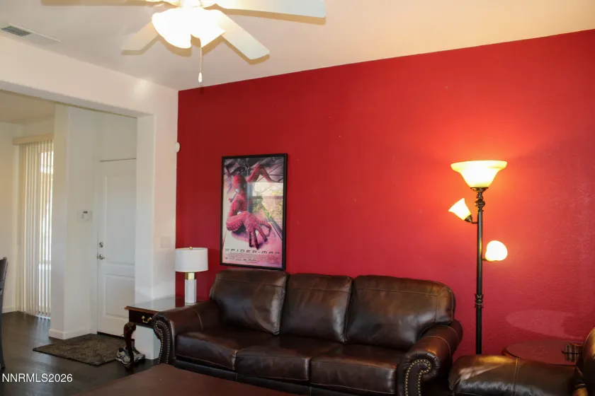 3647 Lepus, Sparks, Nevada 89436, 4 Bedrooms Bedrooms, ,3 BathroomsBathrooms,Residential,Residential,Lepus,260000528