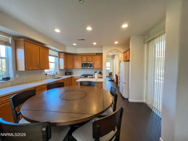 3647 Lepus, Sparks, Nevada 89436, 4 Bedrooms Bedrooms, ,3 BathroomsBathrooms,Residential,Residential,Lepus,260000528