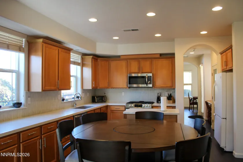 3647 Lepus, Sparks, Nevada 89436, 4 Bedrooms Bedrooms, ,3 BathroomsBathrooms,Residential,Residential,Lepus,260000528