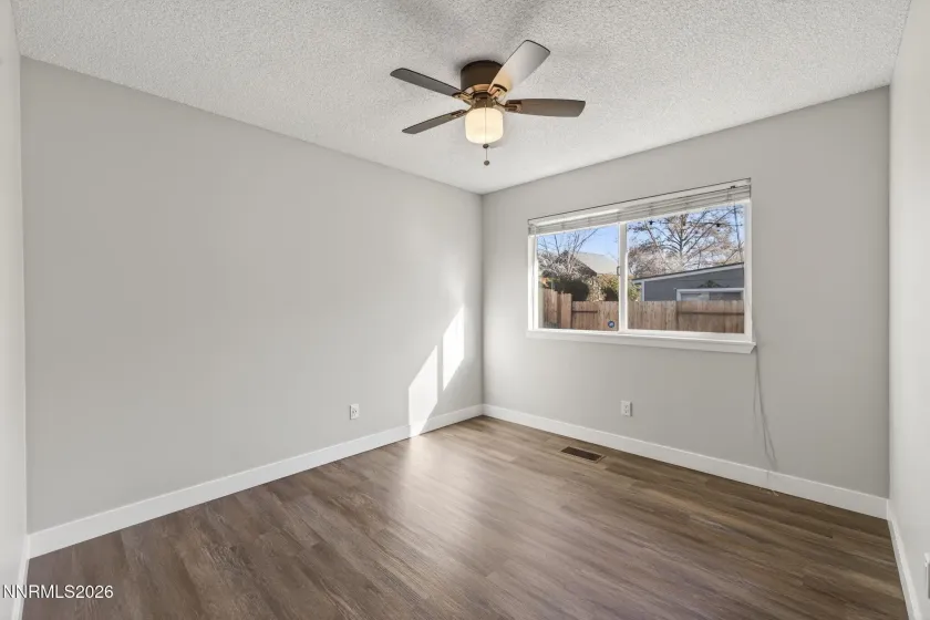 908 Pinewood, Sparks, Nevada 89434, 4 Bedrooms Bedrooms, ,2 BathroomsBathrooms,Residential,Residential,Pinewood,260000529