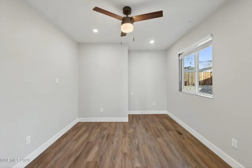 908 Pinewood, Sparks, Nevada 89434, 4 Bedrooms Bedrooms, ,2 BathroomsBathrooms,Residential,Residential,Pinewood,260000529