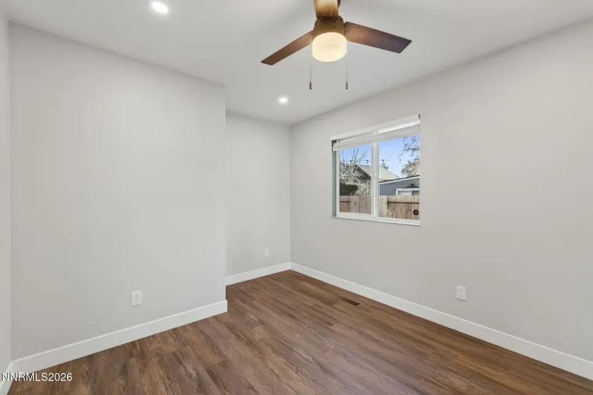 908 Pinewood, Sparks, Nevada 89434, 4 Bedrooms Bedrooms, ,2 BathroomsBathrooms,Residential,Residential,Pinewood,260000529