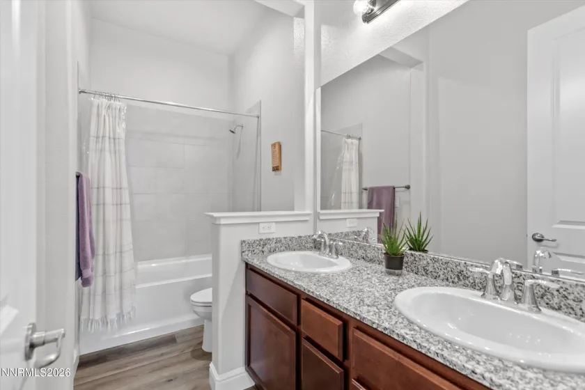 11125 Gallaudet, Reno, Nevada 89506, 4 Bedrooms Bedrooms, ,2 BathroomsBathrooms,Residential,Residential,Gallaudet,260000533