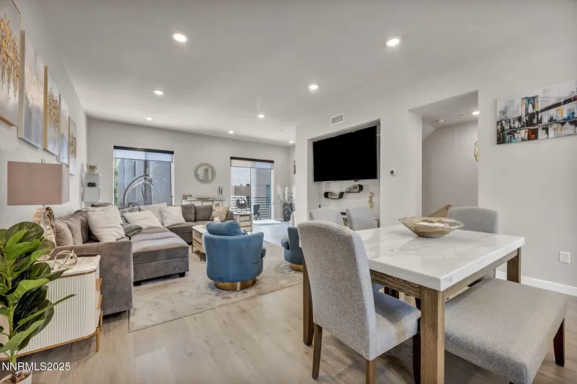 150 Rissone, Reno, Nevada 89503, 3 Bedrooms Bedrooms, ,3 BathroomsBathrooms,Residential Lease,Manufactured,Rissone,260000538