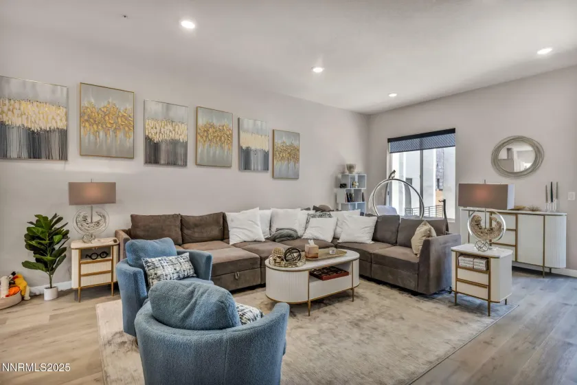 150 Rissone, Reno, Nevada 89503, 3 Bedrooms Bedrooms, ,3 BathroomsBathrooms,Residential Lease,Manufactured,Rissone,260000538