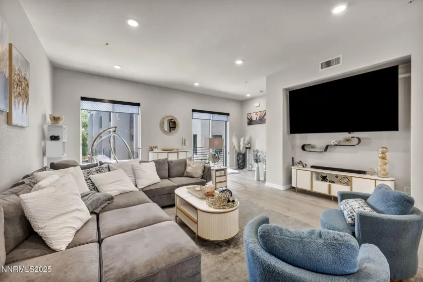 150 Rissone, Reno, Nevada 89503, 3 Bedrooms Bedrooms, ,3 BathroomsBathrooms,Residential Lease,Manufactured,Rissone,260000538