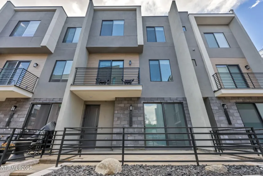 150 Rissone, Reno, Nevada 89503, 3 Bedrooms Bedrooms, ,3 BathroomsBathrooms,Residential Lease,Manufactured,Rissone,260000538