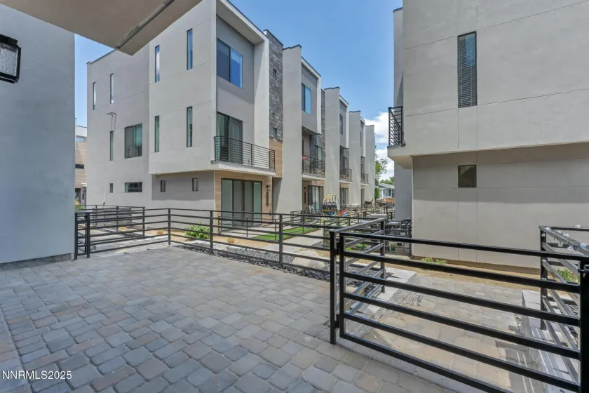 150 Rissone, Reno, Nevada 89503, 3 Bedrooms Bedrooms, ,3 BathroomsBathrooms,Residential Lease,Manufactured,Rissone,260000538