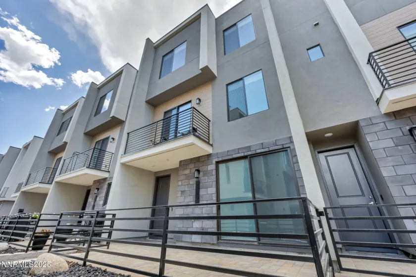 150 Rissone, Reno, Nevada 89503, 3 Bedrooms Bedrooms, ,3 BathroomsBathrooms,Residential Lease,Manufactured,Rissone,260000538