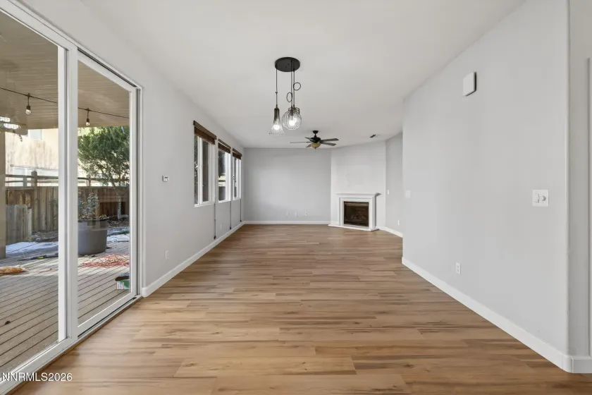 7422 Windswept, Sparks, Nevada 89436, 4 Bedrooms Bedrooms, ,3 BathroomsBathrooms,Residential,Residential,Windswept,250005921