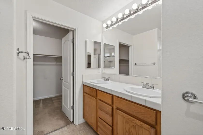 7422 Windswept, Sparks, Nevada 89436, 4 Bedrooms Bedrooms, ,3 BathroomsBathrooms,Residential,Residential,Windswept,250005921