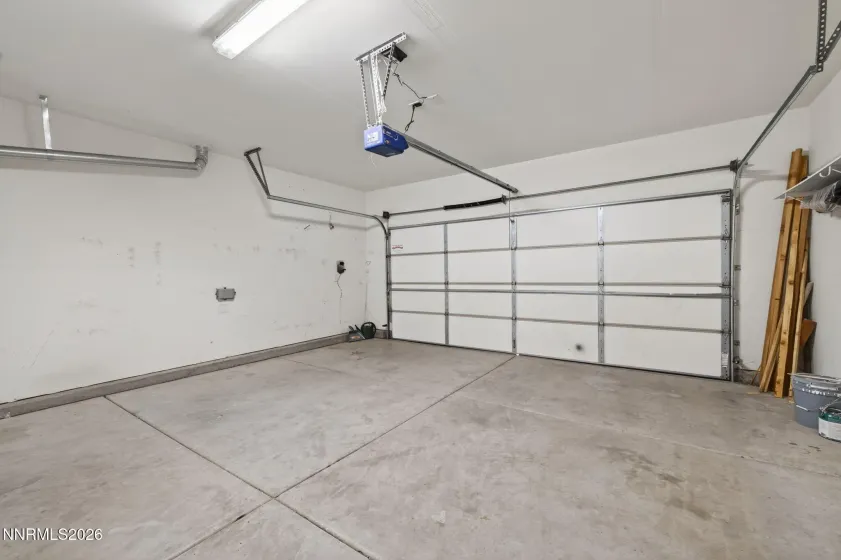 7422 Windswept, Sparks, Nevada 89436, 4 Bedrooms Bedrooms, ,3 BathroomsBathrooms,Residential,Residential,Windswept,250005921