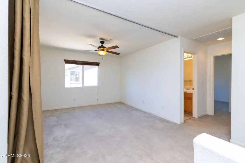 7422 Windswept, Sparks, Nevada 89436, 4 Bedrooms Bedrooms, ,3 BathroomsBathrooms,Residential,Residential,Windswept,250005921