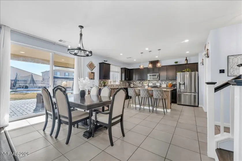 2139 Roaring Fork, Sparks, Nevada 89436, 4 Bedrooms Bedrooms, ,3 BathroomsBathrooms,Residential,Residential,Roaring Fork,260000539