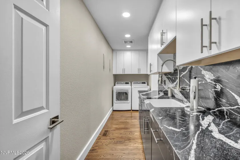 2296 Oak Ridge, Carson City, Nevada 89703, 4 Bedrooms Bedrooms, ,3 BathroomsBathrooms,Residential,Residential,Oak Ridge,260000542