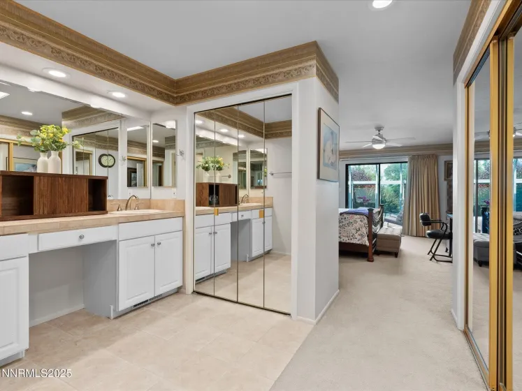 4833 Lakeridge, Reno, Nevada 89509, 2 Bedrooms Bedrooms, ,3 BathroomsBathrooms,Residential,Residential,Lakeridge,250055036