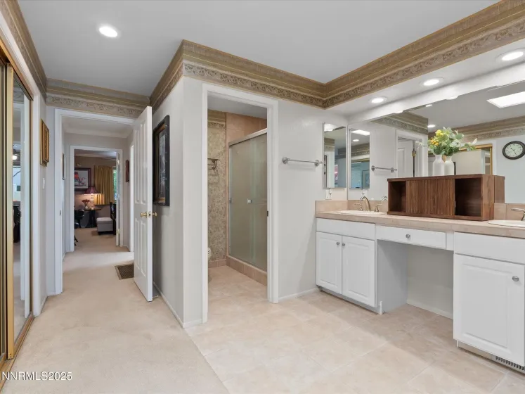 4833 Lakeridge, Reno, Nevada 89509, 2 Bedrooms Bedrooms, ,3 BathroomsBathrooms,Residential,Residential,Lakeridge,250055036