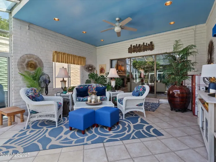 4833 Lakeridge, Reno, Nevada 89509, 2 Bedrooms Bedrooms, ,3 BathroomsBathrooms,Residential,Residential,Lakeridge,250055036