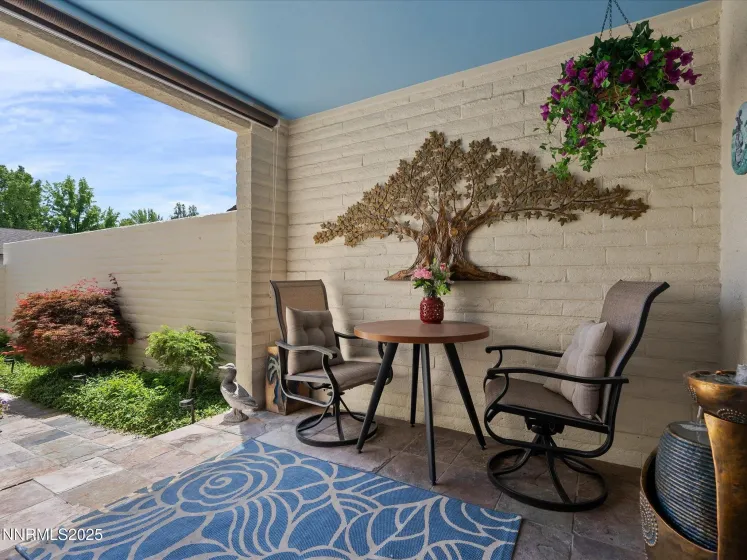 4833 Lakeridge, Reno, Nevada 89509, 2 Bedrooms Bedrooms, ,3 BathroomsBathrooms,Residential,Residential,Lakeridge,250055036