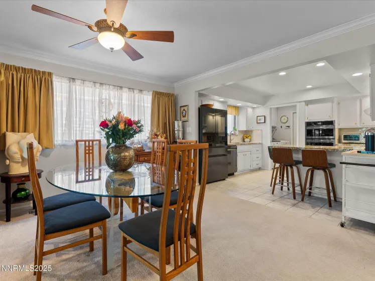 4833 Lakeridge, Reno, Nevada 89509, 2 Bedrooms Bedrooms, ,3 BathroomsBathrooms,Residential,Residential,Lakeridge,250055036