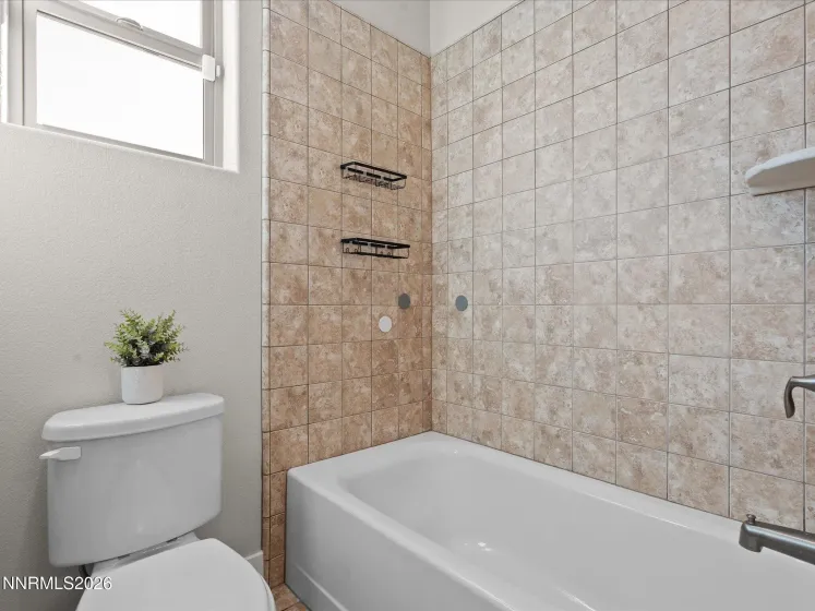 5585 Hidden Valley, Reno, Nevada 89502, 4 Bedrooms Bedrooms, ,3 BathroomsBathrooms,Residential,Residential,Hidden Valley,260000546