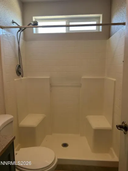 2 Pinehurst, Yerington, Nevada 89447, 3 Bedrooms Bedrooms, ,2 BathroomsBathrooms,Residential,Residential,Pinehurst,260000550