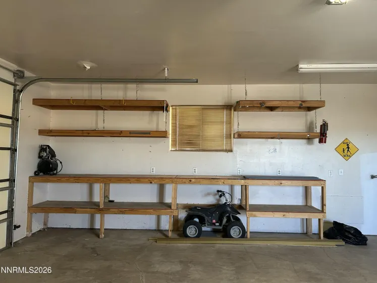 2 Pinehurst, Yerington, Nevada 89447, 3 Bedrooms Bedrooms, ,2 BathroomsBathrooms,Residential,Residential,Pinehurst,260000550