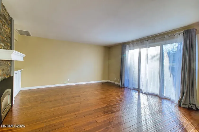 1947 Villa, Reno, Nevada 89509, 2 Bedrooms Bedrooms, ,3 BathroomsBathrooms,Residential,Residential,Villa,260000554