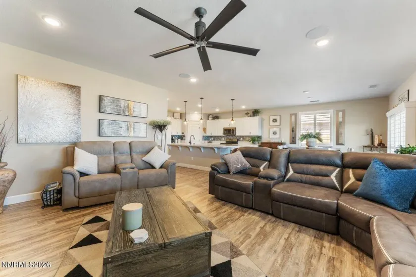 477 Scenic Ridge, Reno, Nevada 89506, 3 Bedrooms Bedrooms, ,2 BathroomsBathrooms,Residential,Residential,Scenic Ridge,260000553