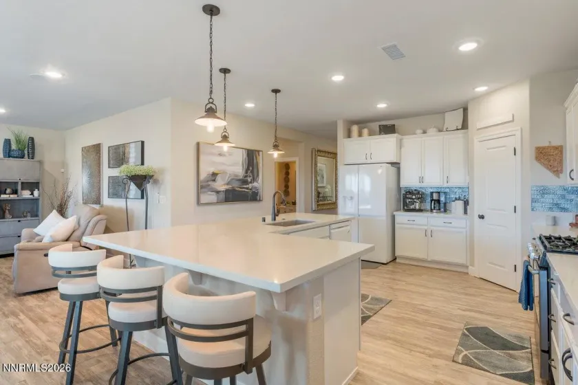 477 Scenic Ridge, Reno, Nevada 89506, 3 Bedrooms Bedrooms, ,2 BathroomsBathrooms,Residential,Residential,Scenic Ridge,260000553