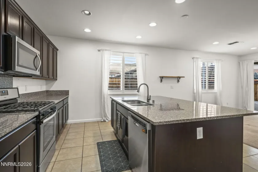 2855 Bonfire, Reno, Nevada 89521, 4 Bedrooms Bedrooms, ,4 BathroomsBathrooms,Residential,Residential,Bonfire,260000547