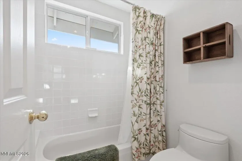 6170 Chaise, Reno, Nevada 89519, 3 Bedrooms Bedrooms, ,3 BathroomsBathrooms,Residential,Residential,Chaise,260000560