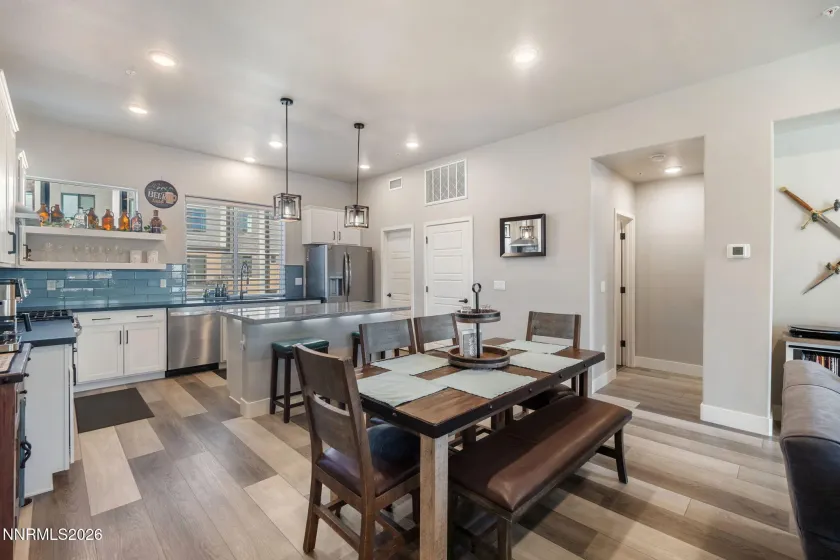 2598 Owl Rock, Reno, Nevada 89503, 4 Bedrooms Bedrooms, ,4 BathroomsBathrooms,Residential,Residential,Owl Rock,260000561