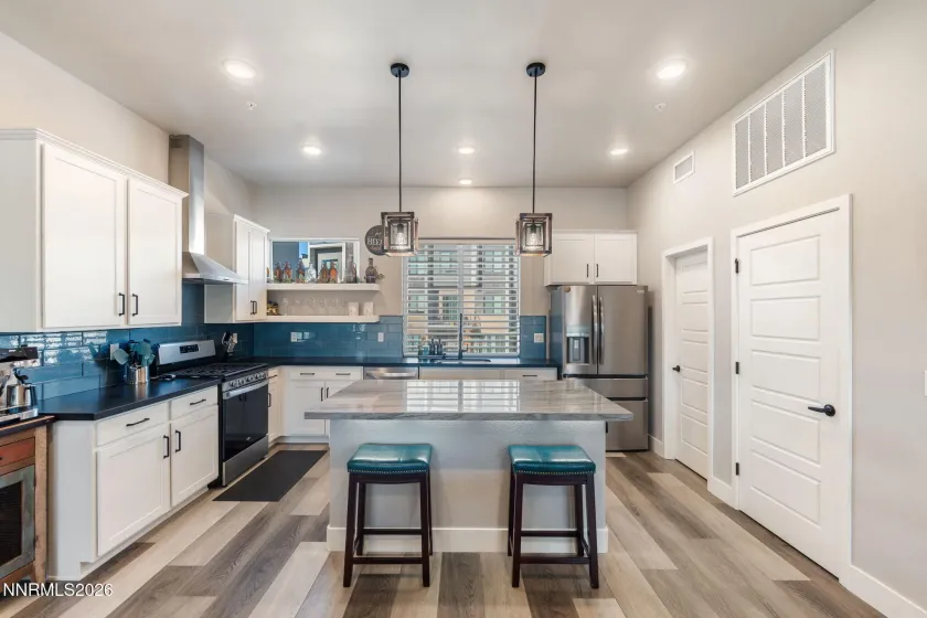 2598 Owl Rock, Reno, Nevada 89503, 4 Bedrooms Bedrooms, ,4 BathroomsBathrooms,Residential,Residential,Owl Rock,260000561