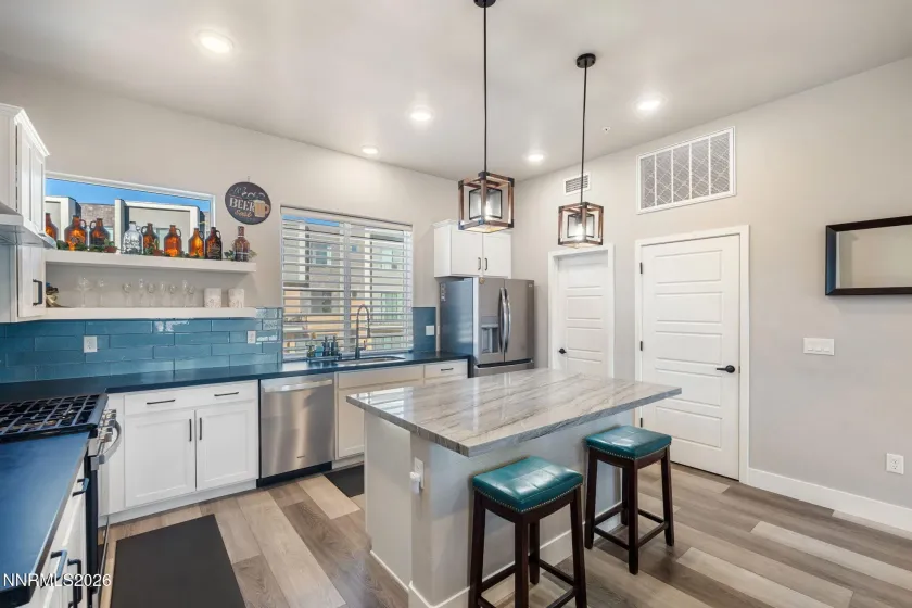 2598 Owl Rock, Reno, Nevada 89503, 4 Bedrooms Bedrooms, ,4 BathroomsBathrooms,Residential,Residential,Owl Rock,260000561