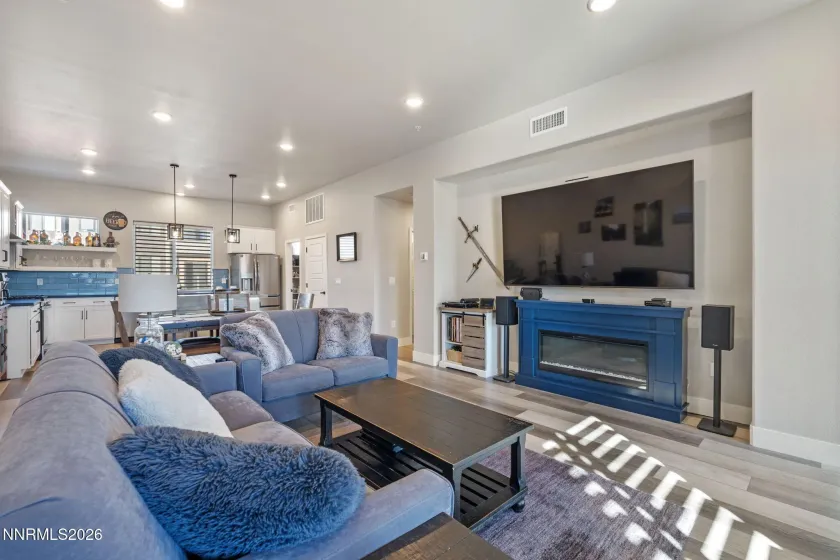 2598 Owl Rock, Reno, Nevada 89503, 4 Bedrooms Bedrooms, ,4 BathroomsBathrooms,Residential,Residential,Owl Rock,260000561