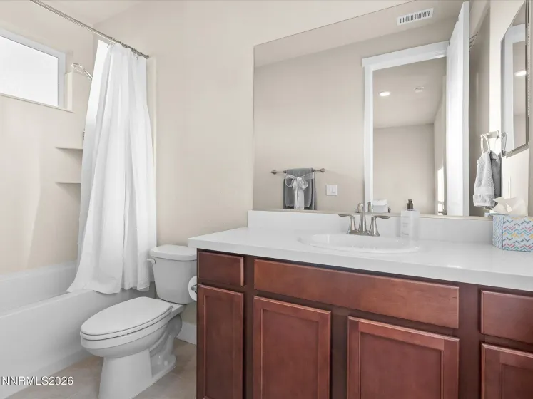 8649 Sky Key, Reno, Nevada 89506, 4 Bedrooms Bedrooms, ,3 BathroomsBathrooms,Residential,Residential,Sky Key,260000562