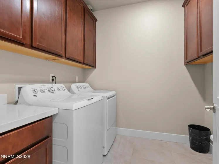 8649 Sky Key, Reno, Nevada 89506, 4 Bedrooms Bedrooms, ,3 BathroomsBathrooms,Residential,Residential,Sky Key,260000562