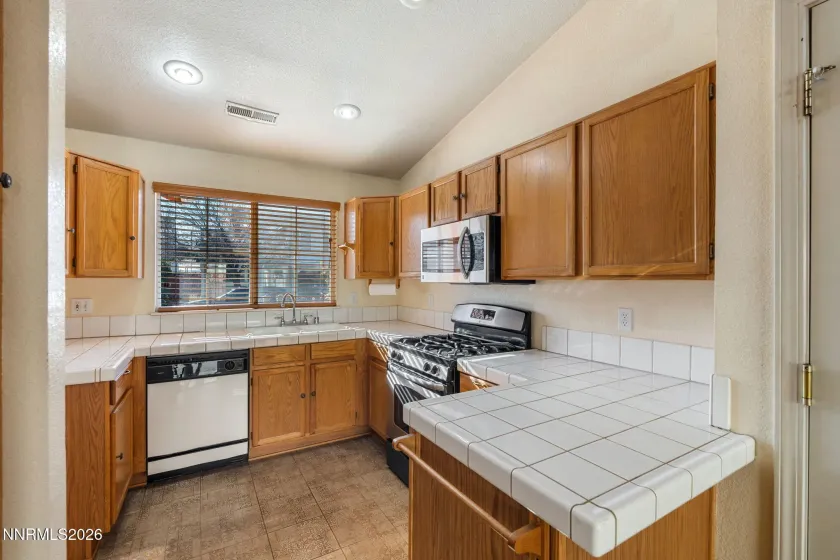 4531 China Rose, Reno, Nevada 89502, 3 Bedrooms Bedrooms, ,2 BathroomsBathrooms,Residential,Residential,China Rose,260000563