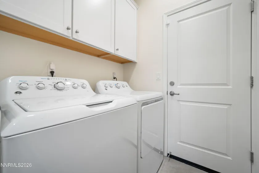 7124 Lemur Landing, Sparks, Nevada 89436, 3 Bedrooms Bedrooms, ,2 BathroomsBathrooms,Residential,Residential,Lemur Landing,260000571