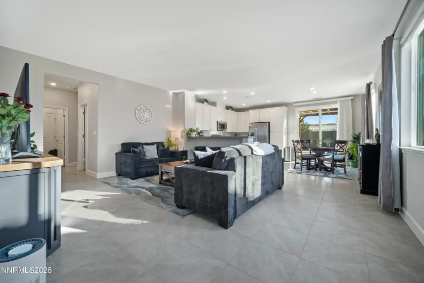 7124 Lemur Landing, Sparks, Nevada 89436, 3 Bedrooms Bedrooms, ,2 BathroomsBathrooms,Residential,Residential,Lemur Landing,260000571