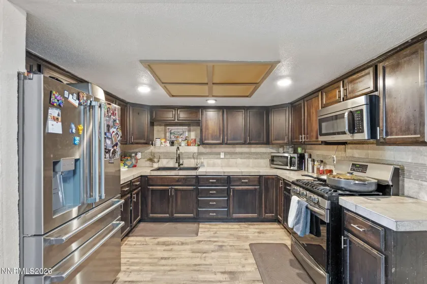 317 M, Sparks, Nevada 89431, 6 Bedrooms Bedrooms, ,2 BathroomsBathrooms,Residential,Residential,M,260000577