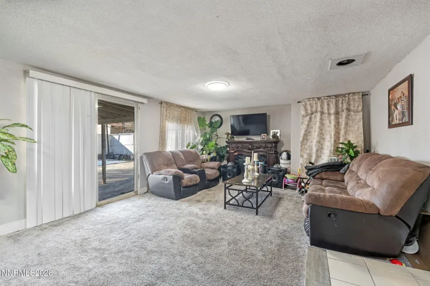 317 M, Sparks, Nevada 89431, 6 Bedrooms Bedrooms, ,2 BathroomsBathrooms,Residential,Residential,M,260000577