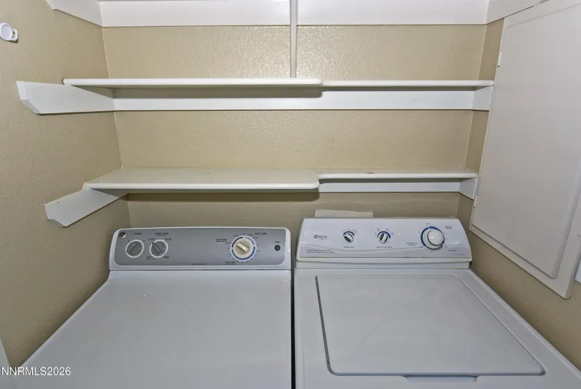 5690 Vista Hacienda, Sparks, Nevada 89436, 3 Bedrooms Bedrooms, ,3 BathroomsBathrooms,Residential,Residential,Vista Hacienda,260000578