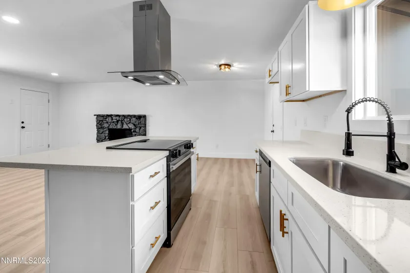 1570 Driftwood, Sparks, Nevada 89431, 3 Bedrooms Bedrooms, ,1 BathroomBathrooms,Residential,Residential,Driftwood,260000580