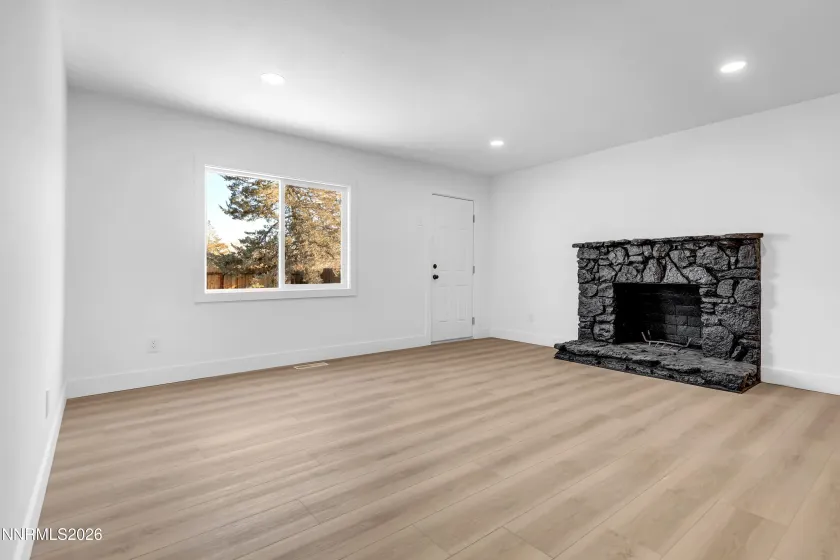 1570 Driftwood, Sparks, Nevada 89431, 3 Bedrooms Bedrooms, ,1 BathroomBathrooms,Residential,Residential,Driftwood,260000580