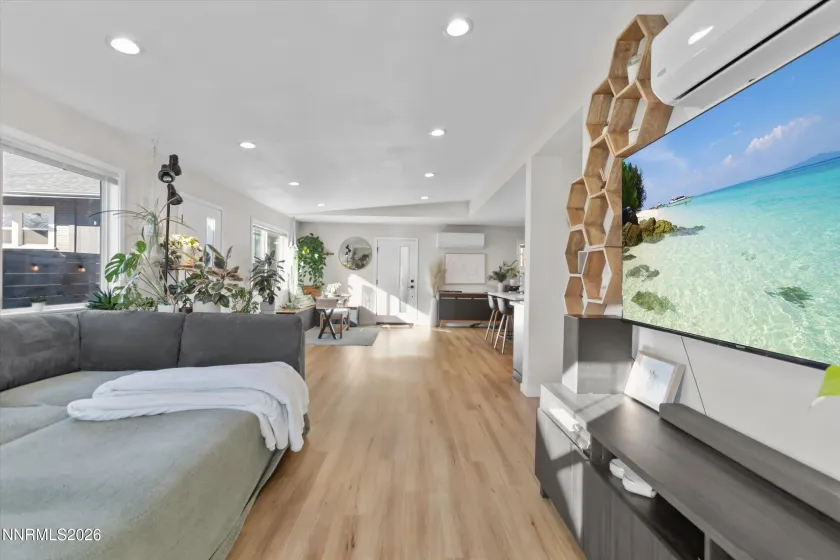 536 Sinclair, Reno, Nevada 89501, 2 Bedrooms Bedrooms, ,3 BathroomsBathrooms,Residential,Residential,Sinclair,260000579