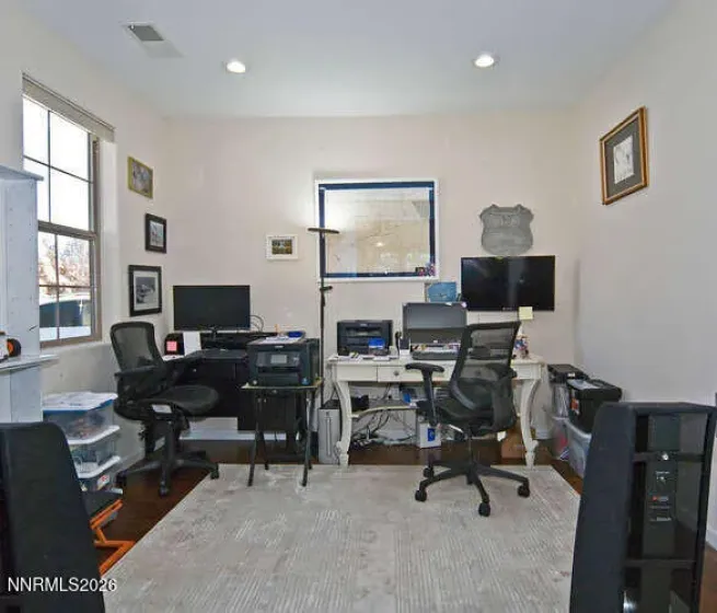 4823 Tree Swallow, Sparks, Nevada 89436, 3 Bedrooms Bedrooms, ,2 BathroomsBathrooms,Residential,Residential,Tree Swallow,260000581