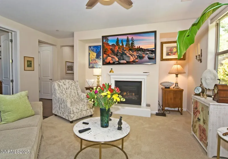 4823 Tree Swallow, Sparks, Nevada 89436, 3 Bedrooms Bedrooms, ,2 BathroomsBathrooms,Residential,Residential,Tree Swallow,260000581