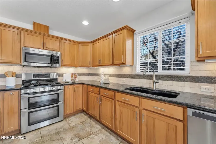 65 Rook, Sparks, Nevada 89441, 4 Bedrooms Bedrooms, ,3 BathroomsBathrooms,Residential,Residential,Rook,260000586